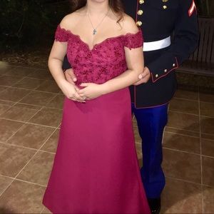 JJ’s Trumpet/mermaid Off-the-shoulder sweep train